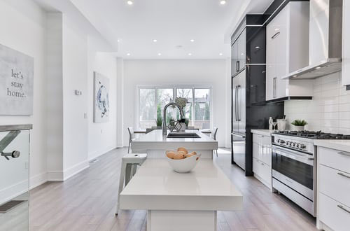 Air humidity and wind direction Air humidity and wind direction